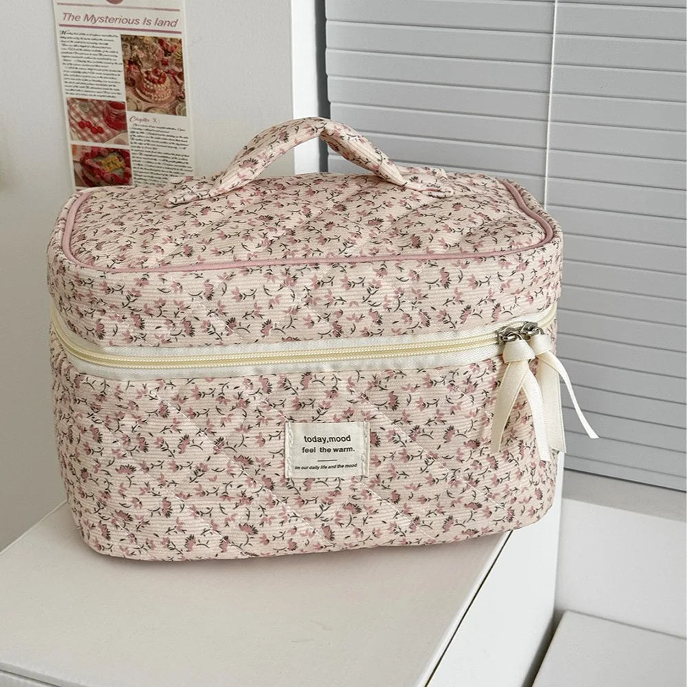 Chic Floral Makeup Organizer
